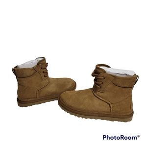 UGG‎ Neumel Hiker Boots SIZE 7